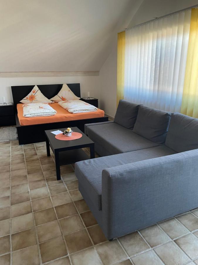 Zimmer In Lautrach Eksteriør billede