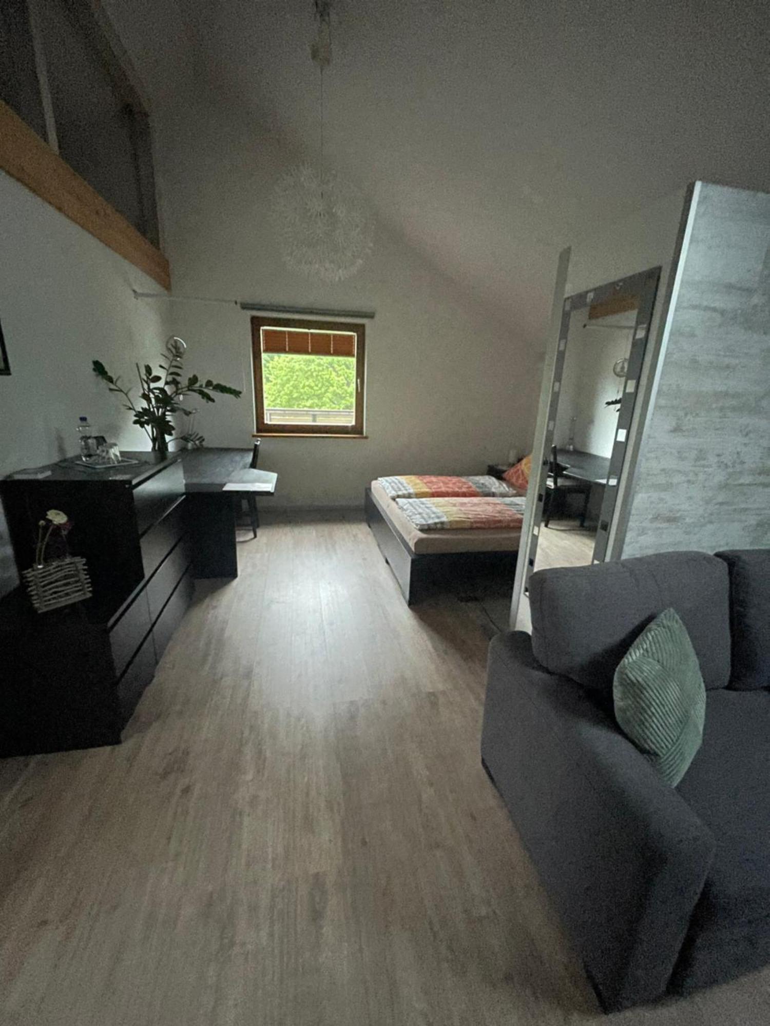 Zimmer In Lautrach Eksteriør billede
