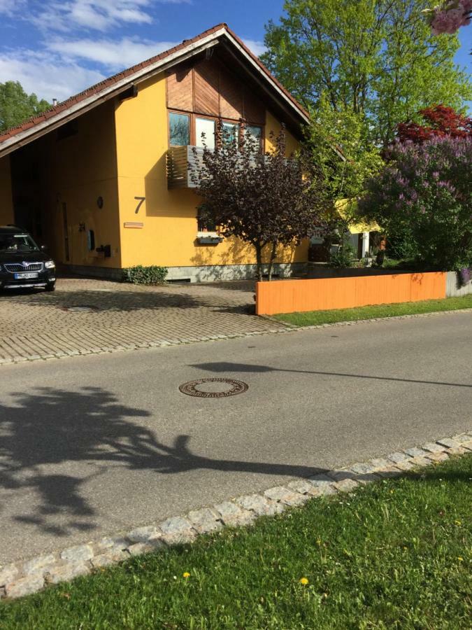 Zimmer In Lautrach Eksteriør billede